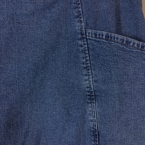 Christopher & Banks Denim Pencil with 2 Pockets Skirt Women's Size 10 - Picture 10 of 10